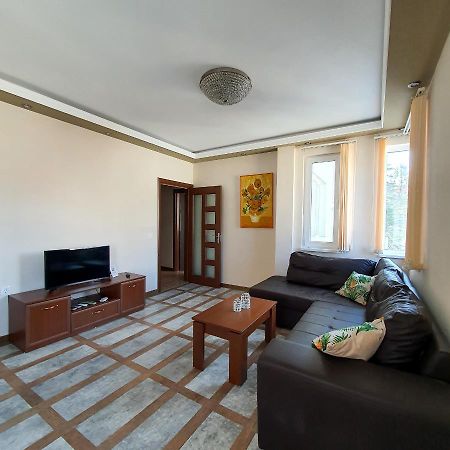 High Esteta Grand Apartman Burgasz Kültér fotó