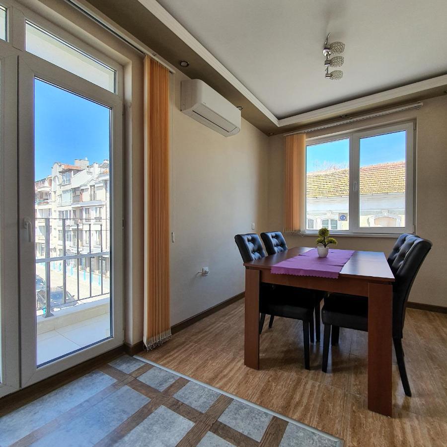 High Esteta Grand Apartman Burgasz Kültér fotó
