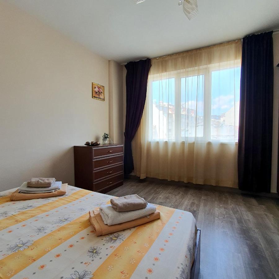 High Esteta Grand Apartman Burgasz Kültér fotó